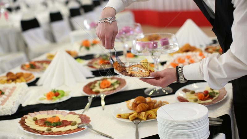 县城餐饮加盟店选址，如何避开这些坑？**